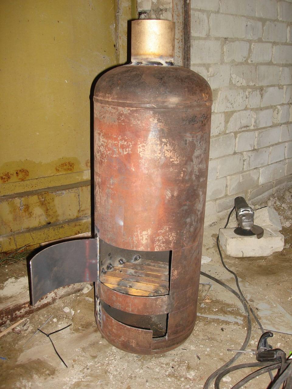 Печь из газового баллона своими руками - несколько доступных вариантов