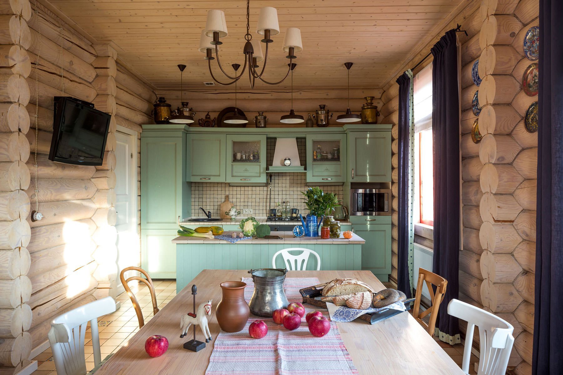 Кухня в деревне дизайн интерьер фото