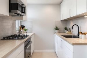 Когда прямая кухня проигрывает другим вариантам и как это компенсировать